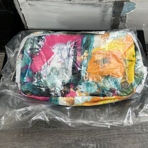 Lululemon Everywhere Belt Bag - No Limits White Multi